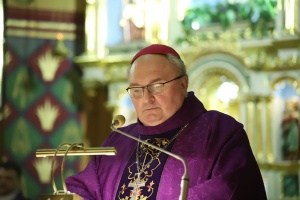 biskup janusz mastalski